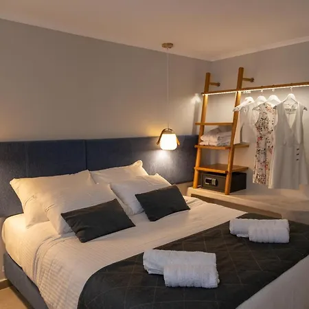 Appart hôtel Glykeria Mini 3*